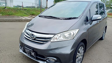 2013 Honda Freed PSD - Kondisi super mulus, siap pakai. (s-9) 2013 Honda Freed PSD - Kondisi super mulus, siap pakai. (s-9)