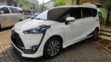 2017 Toyota Sienta Q - Mobil Pilihan (s-0) 2017 Toyota Sienta Q - Mobil Pilihan (s-0)
