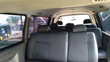 2010 KIA Travello MT - Terawat Siap Pakai (s-5) 2010 KIA Travello MT - Terawat Siap Pakai (s-5)
