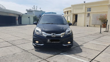 2017 Honda Mobilio RS CVT - Fitur Mobil Lengkap (s-2) 2017 Honda Mobilio RS CVT - Fitur Mobil Lengkap (s-2)