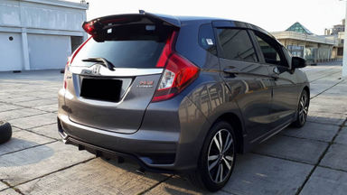 2018 Honda Jazz RS - Mobil Pilihan (s-2) 2018 Honda Jazz RS - Mobil Pilihan (s-2)