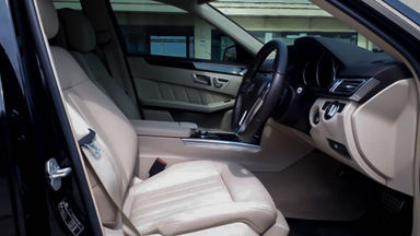 2014 Mercedes Benz E-Class E400 AMG - Mobil Pilihan (s-5) 2014 Mercedes Benz E-Class E400 AMG - Mobil Pilihan (s-5)