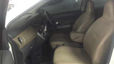 2016 Toyota Calya G - Sangat Istimewa Seperti Baru (s-5) 2016 Toyota Calya G - Sangat Istimewa Seperti Baru (s-5)
