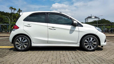 2017 Honda Brio RS - Mobil Pilihan (s-3) 2017 Honda Brio RS - Mobil Pilihan (s-3)