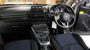 2014 Mazda 2 1.5 R - Istimewa Siap Pakai (s-6) 2014 Mazda 2 1.5 R - Istimewa Siap Pakai (s-6)