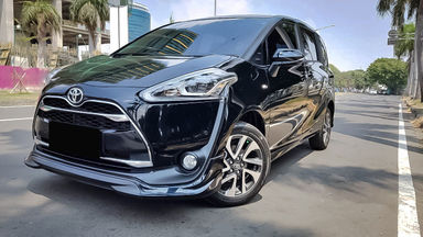 2017 Toyota Sienta Q - Mobil Pilihan (s-0) 2017 Toyota Sienta Q - Mobil Pilihan (s-0)