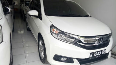2017 Honda Mobilio E - cash kredit OK (s-2) 2017 Honda Mobilio E - cash kredit OK (s-2)