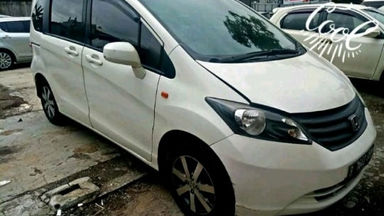 2012 Honda Freed S - Kredit Tersedia Kredit Tersedia (s-2) 2012 Honda Freed S - Kredit Tersedia Kredit Tersedia (s-2)