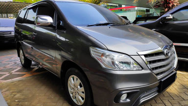 2014 Toyota Kijang Innova G 2.0 - Mobil Pilihan (s-2) 2014 Toyota Kijang Innova G 2.0 - Mobil Pilihan (s-2)