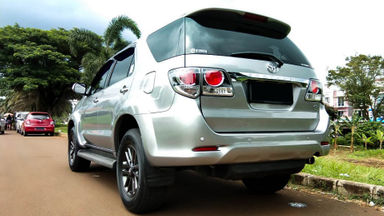 2015 Toyota Fortuner G 2.7 - Mobil Pilihan (s-2) 2015 Toyota Fortuner G 2.7 - Mobil Pilihan (s-2)