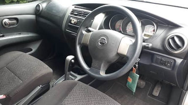 2013 Nissan Grand Livina 1.5 XV AT - Good Condition (s-3) 2013 Nissan Grand Livina 1.5 XV AT - Good Condition (s-3)