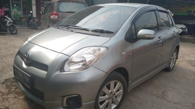2012 Toyota Yaris e - Good Condition (s-0) 2012 Toyota Yaris e - Good Condition (s-0)