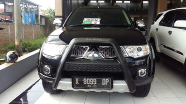 2012 Mitsubishi Pajero Sport Dakar - Barang Mulus (s-0) 2012 Mitsubishi Pajero Sport Dakar - Barang Mulus (s-0)