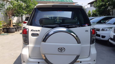 2013 Toyota Rush S - Kondisi Istimewa (s-9) 2013 Toyota Rush S - Kondisi Istimewa (s-9)