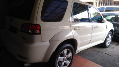 2010 Ford Escape XLT - Terawat (s-2) 2010 Ford Escape XLT - Terawat (s-2)