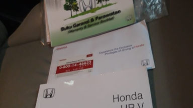 2016 Honda HR-V E CVT Automatic - Km Rendah Seperti Baru (s-5) 2016 Honda HR-V E CVT Automatic - Km Rendah Seperti Baru (s-5)