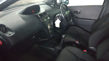 2011 Toyota Yaris S - Mulus Siap Pakai (s-3) 2011 Toyota Yaris S - Mulus Siap Pakai (s-3)