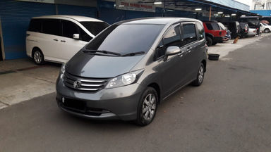 2011 Honda Freed Psd - Good condition, service record (s-0) 2011 Honda Freed Psd - Good condition, service record (s-0)