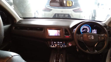 2016 Honda HR-V E 1.5 AT - Istimewa Seperti Baru KM Rendah (s-8) 2016 Honda HR-V E 1.5 AT - Istimewa Seperti Baru KM Rendah (s-8)