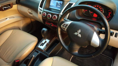 2012 Mitsubishi Pajero Exceed 4x2 Diesel - Istimewa AT (s-4) 2012 Mitsubishi Pajero Exceed 4x2 Diesel - Istimewa AT (s-4)