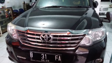 2011 Toyota Fortuner G - Unit Siap Pakai (s-0) 2011 Toyota Fortuner G - Unit Siap Pakai (s-0)