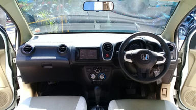2014 Honda Mobilio E cvt prestige - Siap Pakai Dan Mulus Kolektor (s-4) 2014 Honda Mobilio E cvt prestige - Siap Pakai Dan Mulus Kolektor (s-4)