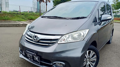 2013 Honda Freed PSD - Kondisi super mulus, siap pakai. (s-0) 2013 Honda Freed PSD - Kondisi super mulus, siap pakai. (s-0)