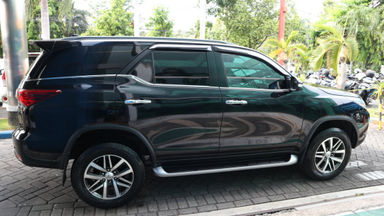 2017 Toyota Fortuner VRZ - Favorit Dan Istimewa (s-5) 2017 Toyota Fortuner VRZ - Favorit Dan Istimewa (s-5)