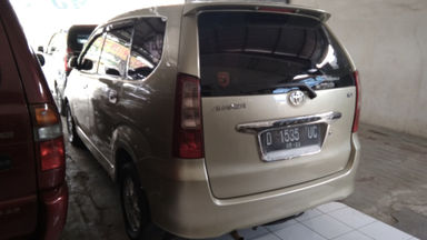 2005 Toyota Avanza - Siap Pakai (s-2) 2005 Toyota Avanza - Siap Pakai (s-2)
