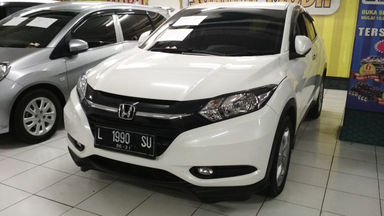 2016 Honda HR-V E Limited - Nyaman Terawat (s-0) 2016 Honda HR-V E Limited - Nyaman Terawat (s-0)