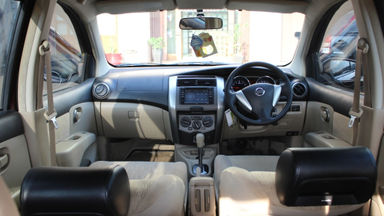 2013 Nissan Grand Livina xv - Pemakaian Sangat Apik Dan Siap Pakai (s-5) 2013 Nissan Grand Livina xv - Pemakaian Sangat Apik Dan Siap Pakai (s-5)
