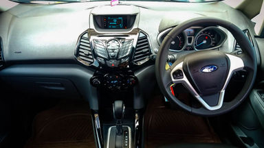2014 Ford Ecosport Titanium - Mobil Pilihan (s-4) 2014 Ford Ecosport Titanium - Mobil Pilihan (s-4)