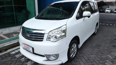 2013 Toyota Nav1 V lux - Terawat (s-0) 2013 Toyota Nav1 V lux - Terawat (s-0)