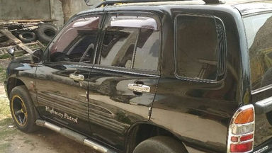 2003 Suzuki Escudo SQ - Barang Simpanan Antik (s-3) 2003 Suzuki Escudo SQ - Barang Simpanan Antik (s-3)