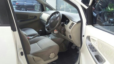 2015 Toyota Kijang Innova G Luxury - Terawat Siap Pakai Body Mulus (s-10) 2015 Toyota Kijang Innova G Luxury - Terawat Siap Pakai Body Mulus (s-10)
