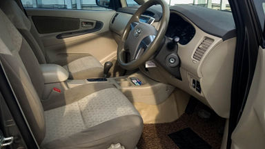 2015 Toyota Kijang Innova G - Mobil Pilihan (s-4) 2015 Toyota Kijang Innova G - Mobil Pilihan (s-4)