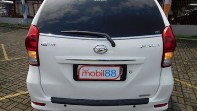 2012 Daihatsu Xenia R DELUXE 1.3 - Warna Favorit, Harga Terjangkau (s-10) 2012 Daihatsu Xenia R DELUXE 1.3 - Warna Favorit, Harga Terjangkau (s-10)