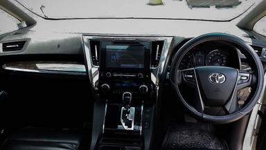 2015 Toyota Alphard SC Audioless - Mobil Pilihan (s-4) 2015 Toyota Alphard SC Audioless - Mobil Pilihan (s-4)