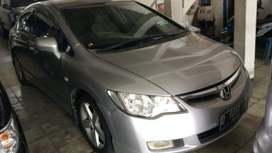 2008 Honda Civic FD1 1.8 AT - Kondisi Istimewa Terawat (s-2) 2008 Honda Civic FD1 1.8 AT - Kondisi Istimewa Terawat (s-2)