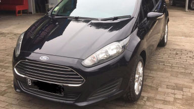 2015 Ford Fiesta Trendy 1.5 - siap nego milik sendiri good condition (s-0) 2015 Ford Fiesta Trendy 1.5 - siap nego milik sendiri good condition (s-0)