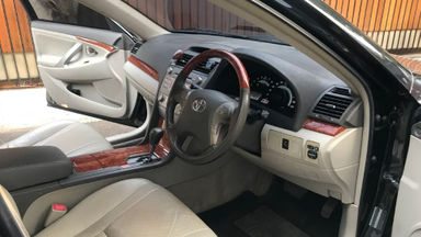 2006 Toyota Camry 2.4 V - Tangan 1 dari Baru (s-4) 2006 Toyota Camry 2.4 V - Tangan 1 dari Baru (s-4)