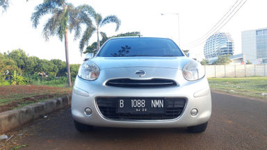 2012 Nissan March XS - Istimewa (s-9) 2012 Nissan March XS - Istimewa (s-9)