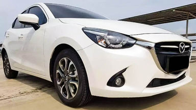 2016 Mazda 2 AT - Mobil Pilihan (s-0) 2016 Mazda 2 AT - Mobil Pilihan (s-0)