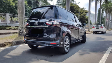 2017 Toyota Sienta Q - Mobil Pilihan (s-3) 2017 Toyota Sienta Q - Mobil Pilihan (s-3)