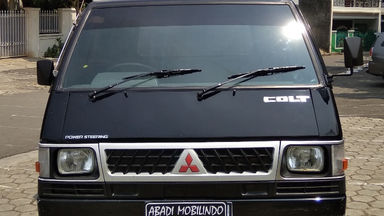 2013 Mitsubishi L 300 Box - Barang Istimewa (s-2) 2013 Mitsubishi L 300 Box - Barang Istimewa (s-2)