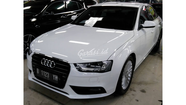 95+ Gambar Mobil Audi A4 Bekas HD Terbaru