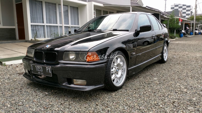 Jual Mobil Bekas 1996 Bmw 3 Series E36 323i Kota Bandung 00dd078