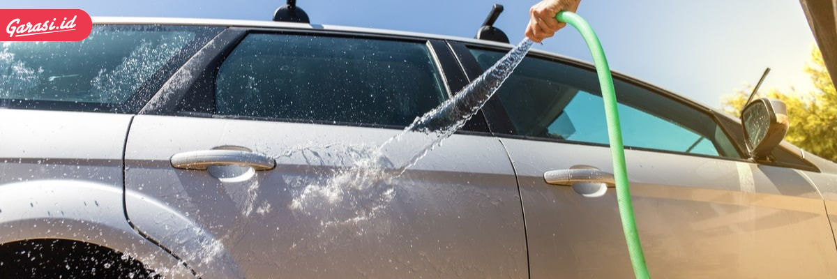 Perhatikan 4 Komponen Berikut Saat Mencuci Mobil