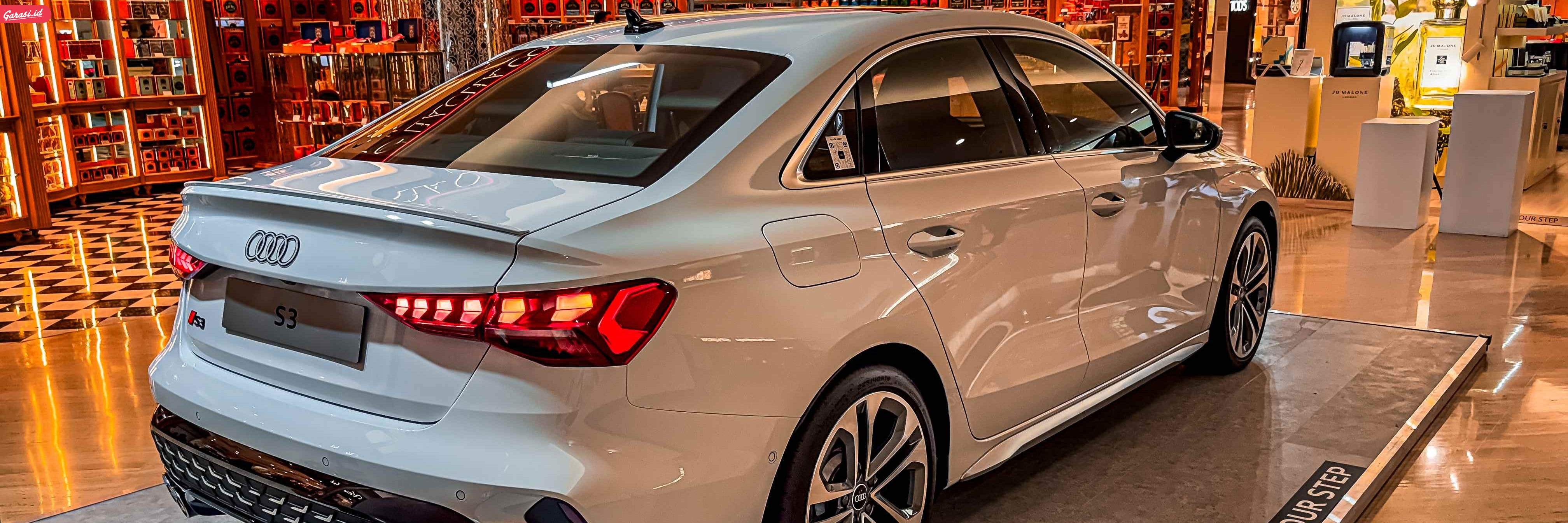 Audi Indonesia Rayakan 36 Tahun Plaza Indonesia dengan Audi A5 Sportback Audi A5 Sportback Rayakan 36 Tahun Plaza Indonesia