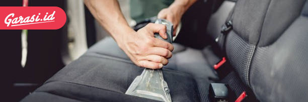 Jaga Kebersihan Interior Mobil Selalu
